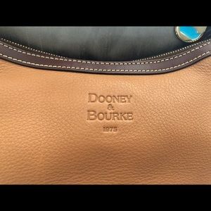 Dooney&Bourke Purse